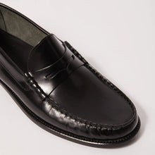 Load image into Gallery viewer, GINKO LOAFER - BLACK